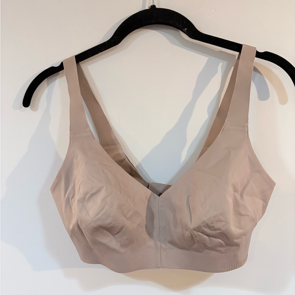 Lululemon bra size 32D